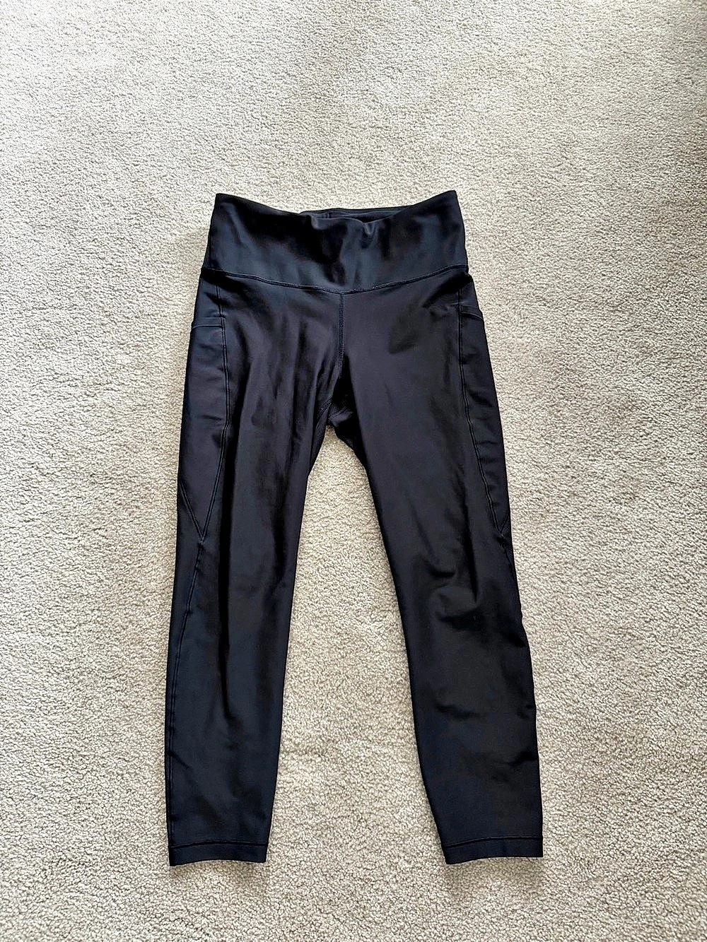Athleta Interval Stash 7/8 Tight Black Medium